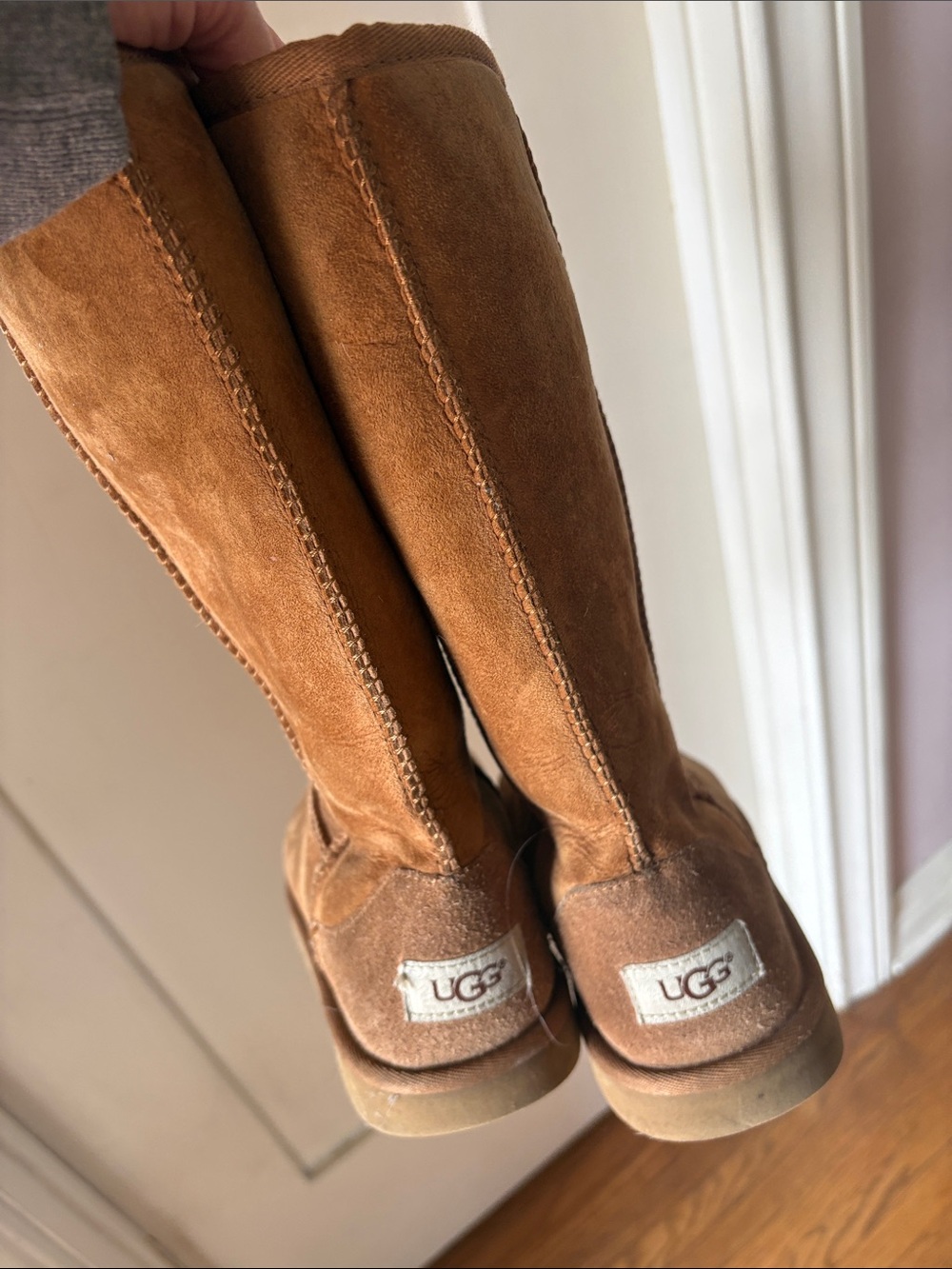 UGG Chestnut Tall Classic Shearling-Lined Boots women’s size 7 men’s size 5.